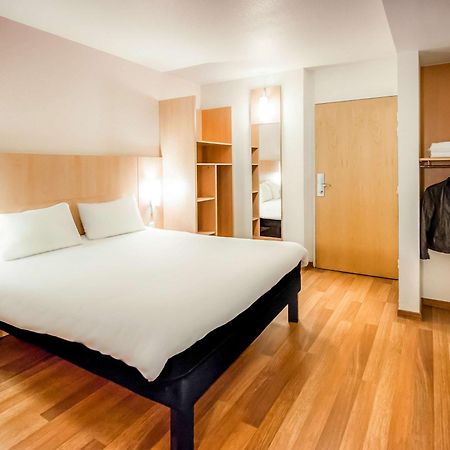 Ibis Vannes Exterior foto